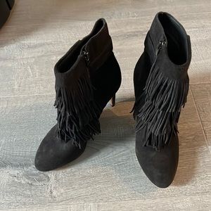 Via Spiga Vesta suede ankle boots